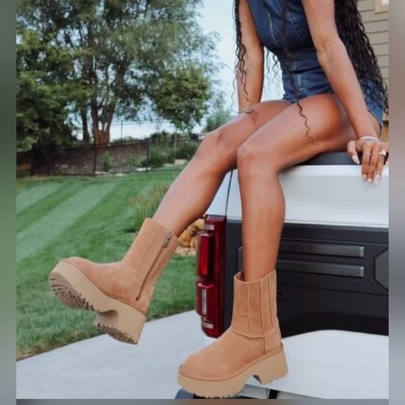 UGG CLASSIC TWIN SEAM NEW HEIGHTS - Platform boots -